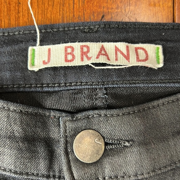 J Brand Women’s “Agnes” Skinny Jeans in Stealth Black - Picture 4 of 8